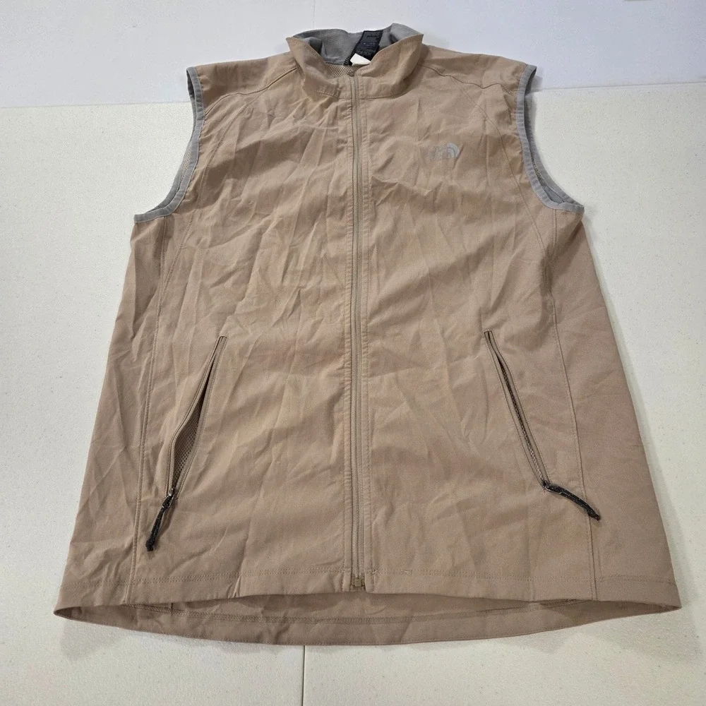 The North Face Mens Medium Tan Softshell Full Zip Vented Outdoor Vest